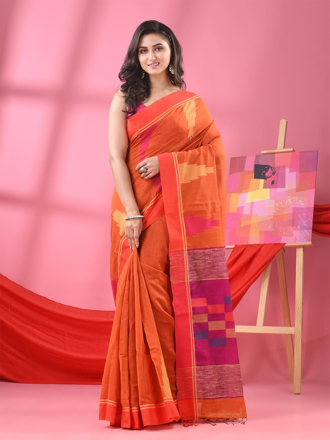 

Angoshobha Geometric Print Saree, Orange