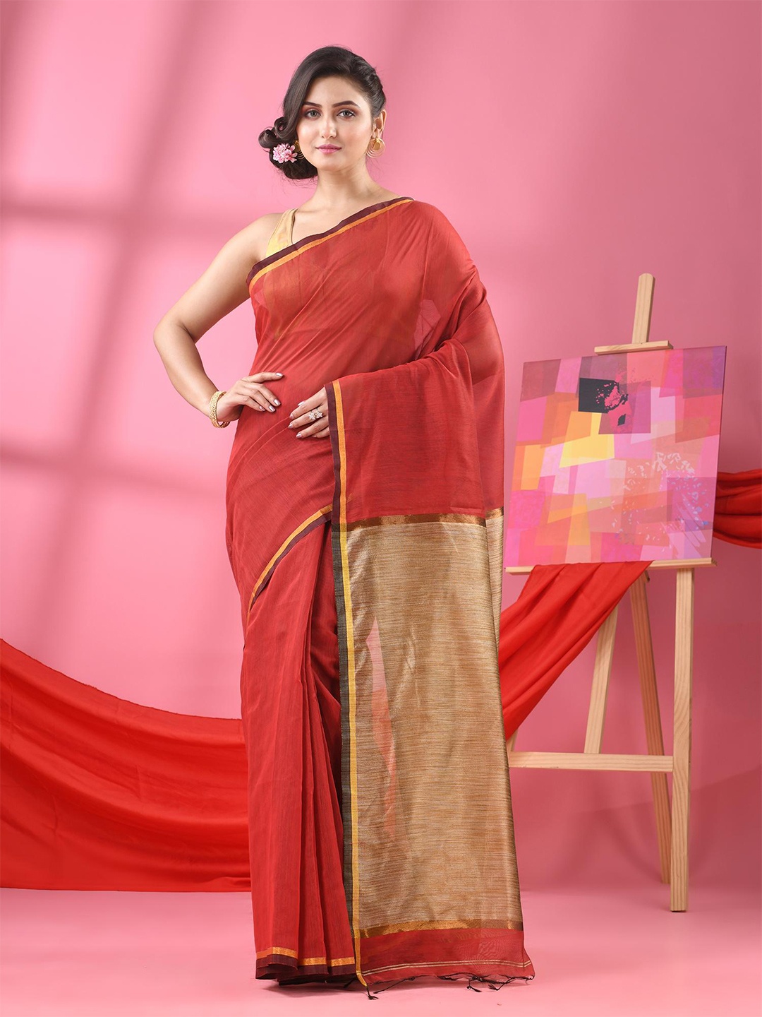 

Angoshobha Solid Saree, Red