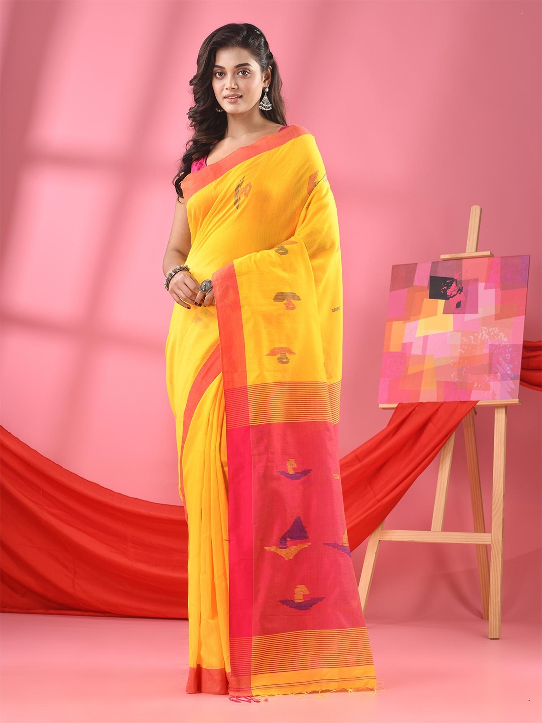 

Angoshobha Geometric Printed Saree, Yellow