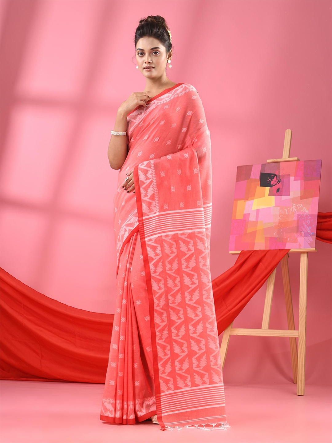 

Angoshobha Floral Woven Design Pure Cotton Saree, Peach