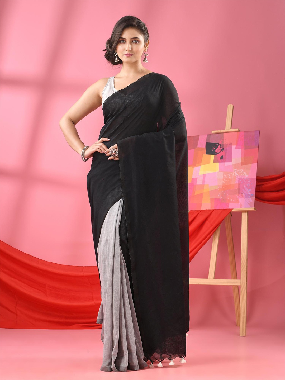 

Angoshobha Colourblocked Pure Cotton Saree, Black