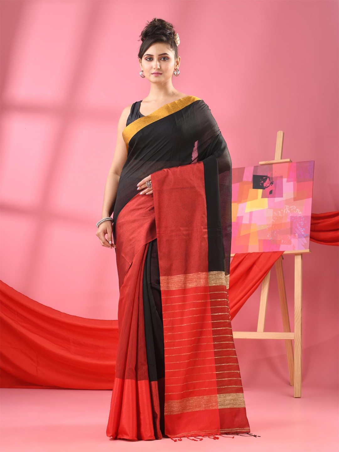 

Angoshobha Zari Colourblocked Saree, Black