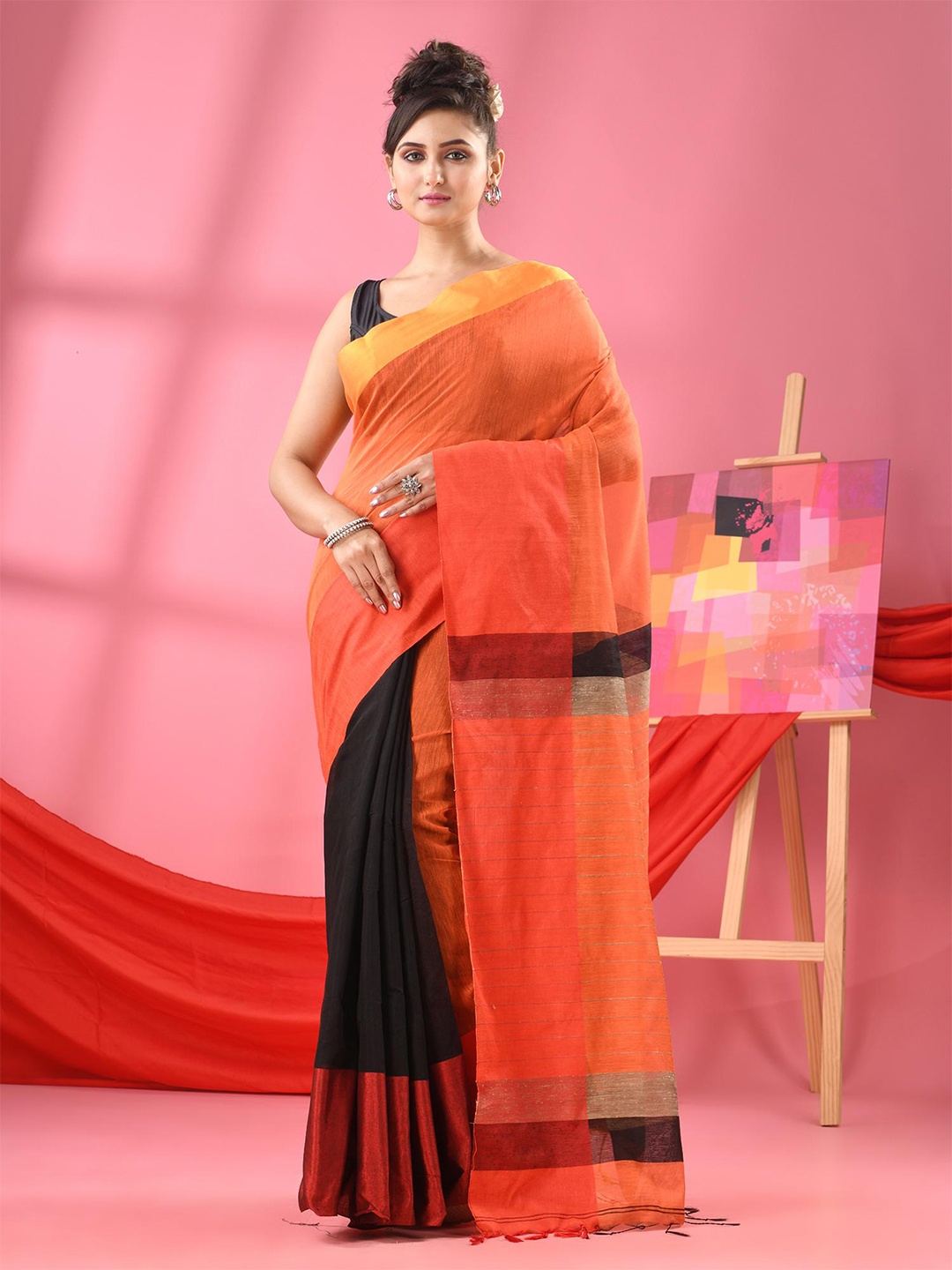 

Angoshobha Colourblocked Saree, Orange