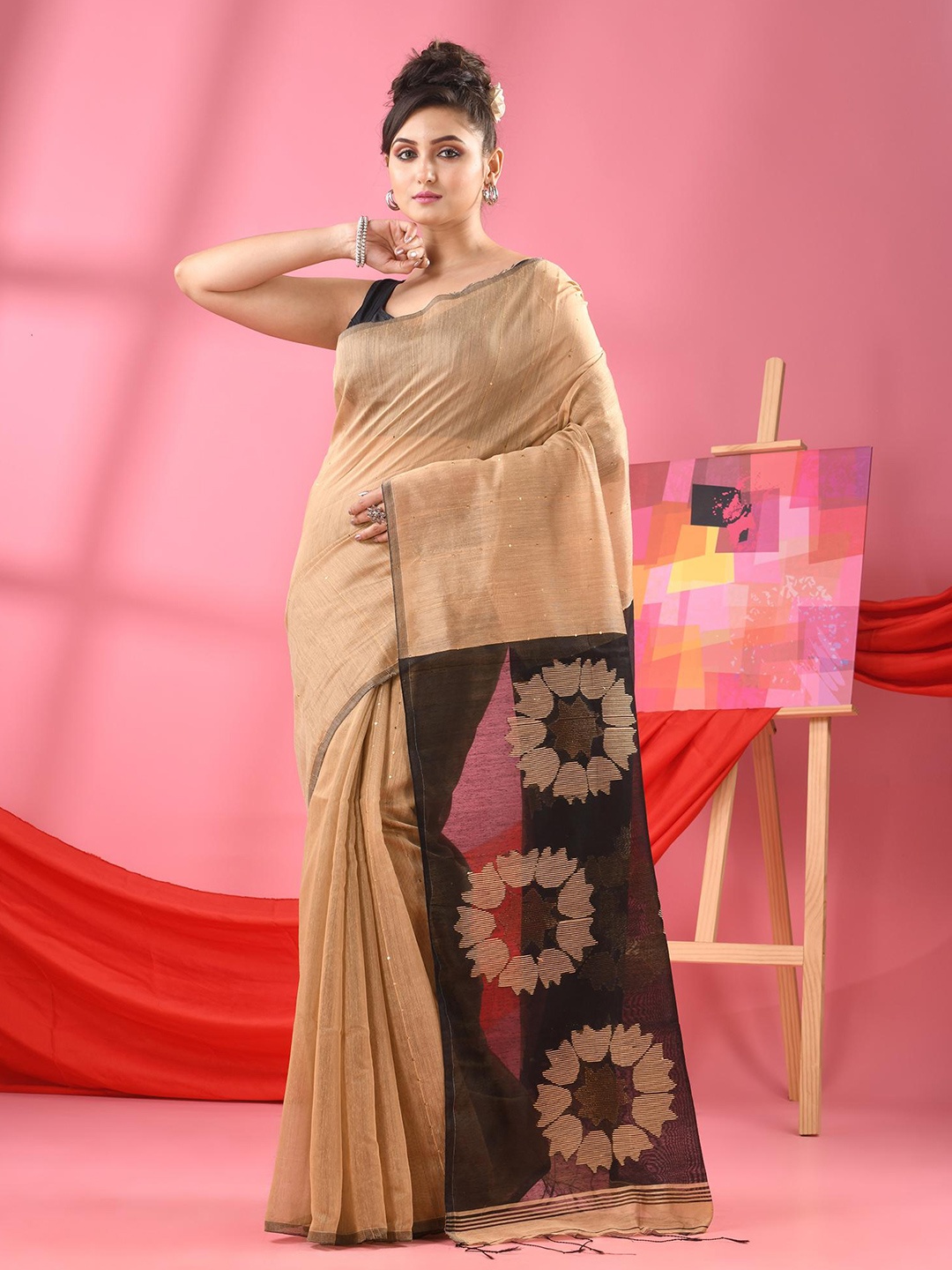 

Angoshobha Colourblocked Jamdani Saree, Cream