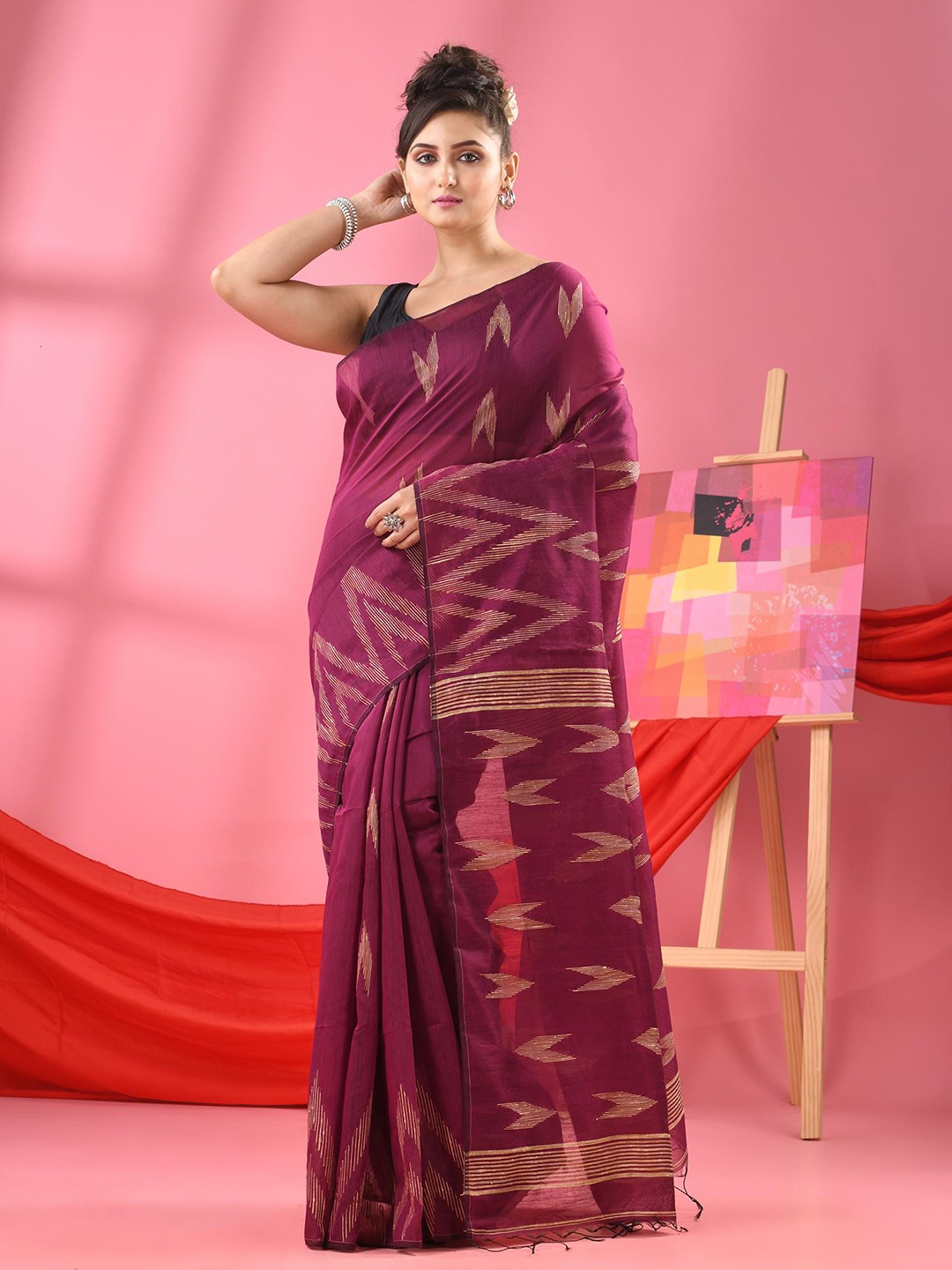 

Angoshobha Geometric Woven Design Saree, Magenta