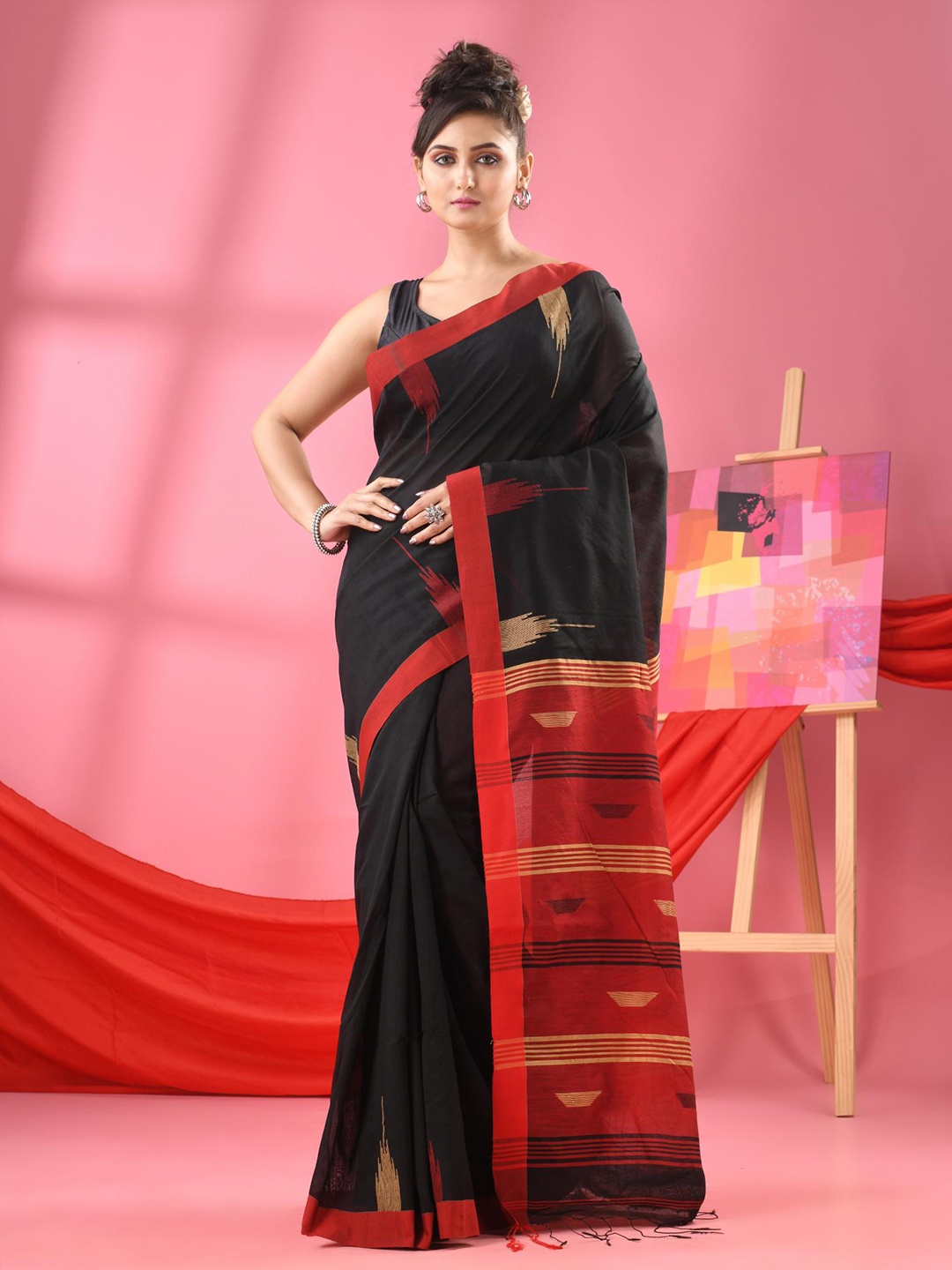 

Angoshobha Ethnic Soild Border Saree, Black