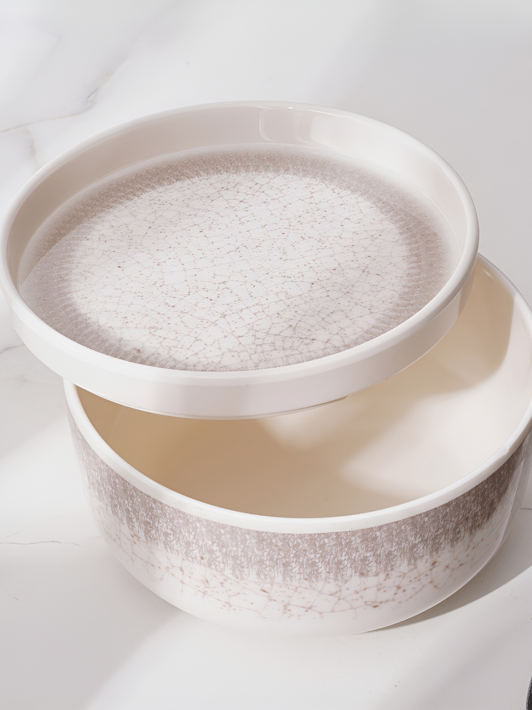 

Home Centre Beige & White Melamine Printed Dishwasher Safe Serving Bowl with Lid -1.1l