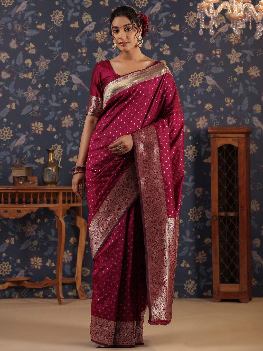 

House of Pataudi Ethnic Woven Design Banarasi Saree, Burgundy