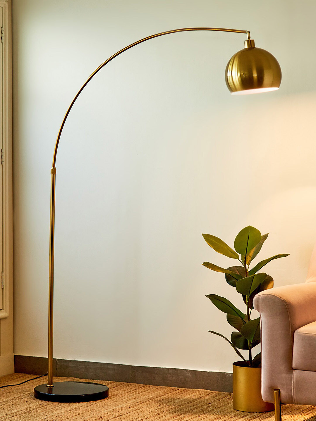 

Home Centre Melody Shellacs Yellow Spherical Metal Floor Lamp, Gold