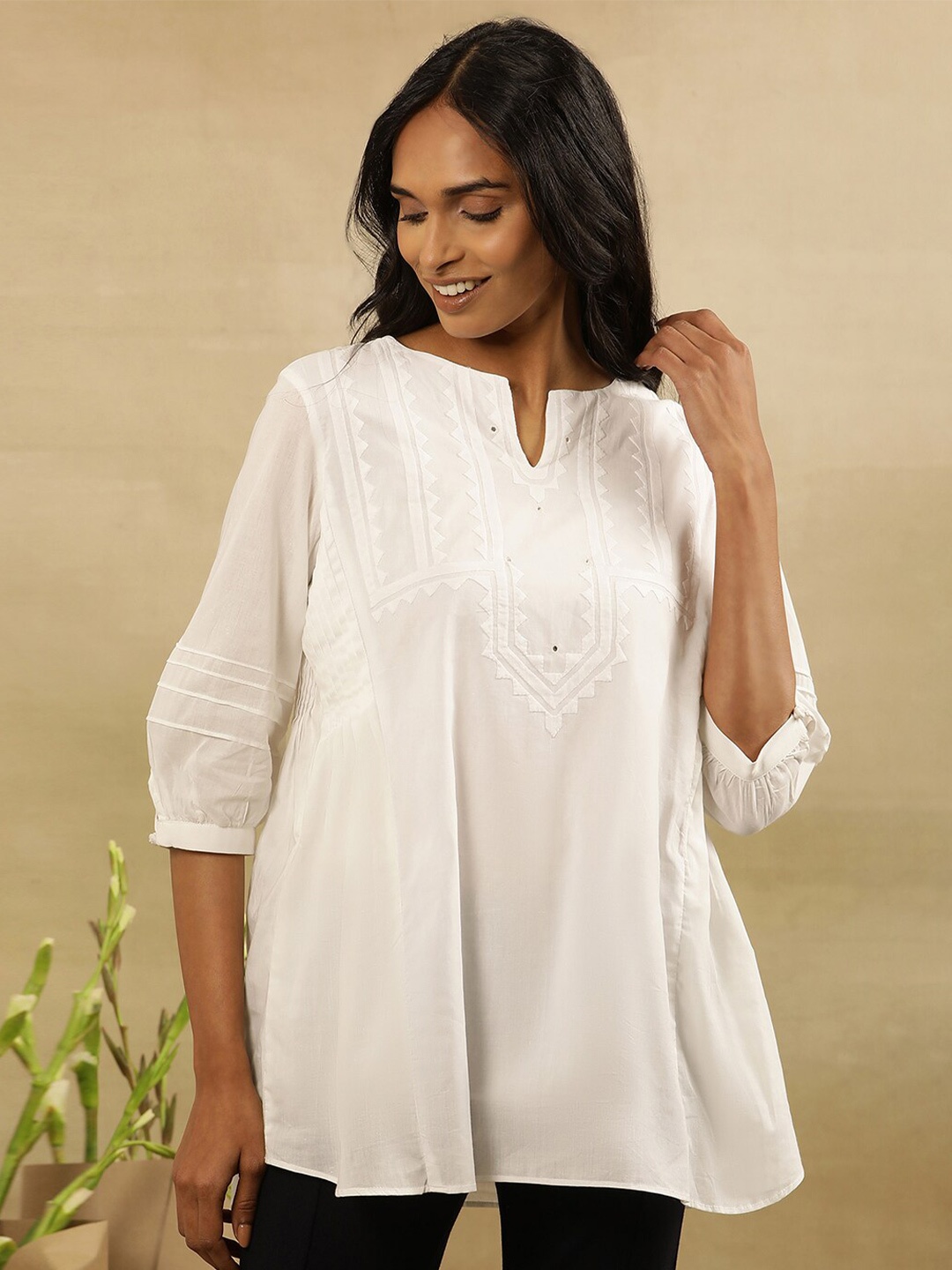 

W Geometric Embroidered Cotton Top, White