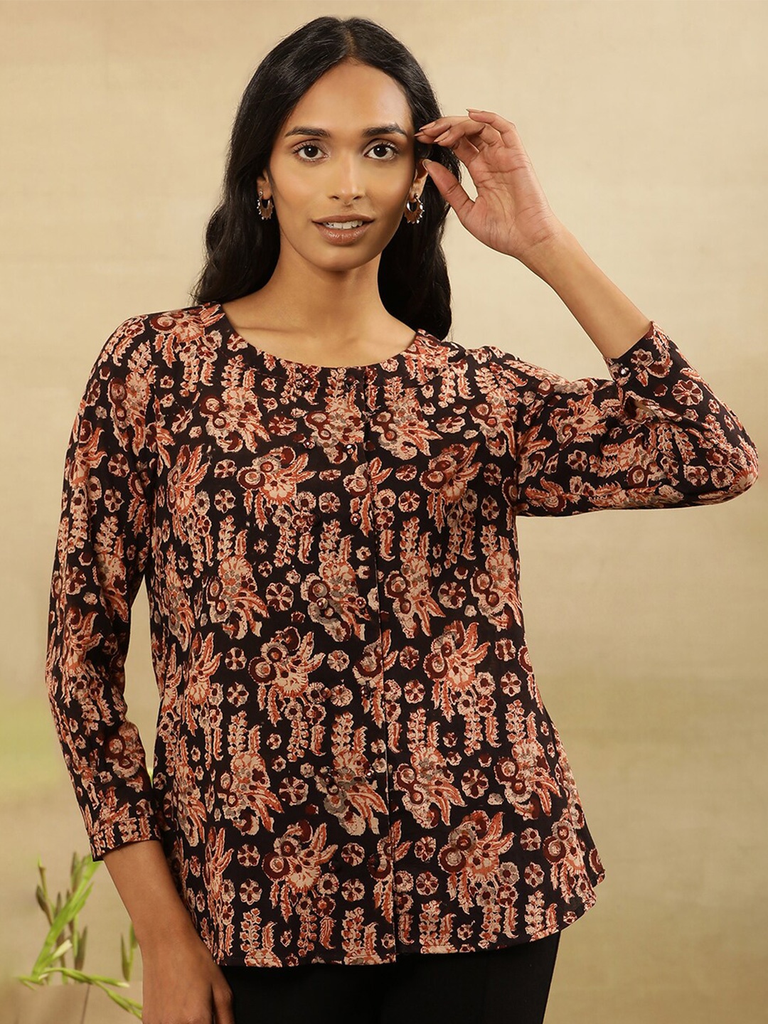 

W Round Neck Floral Printed Cotton Top, Black