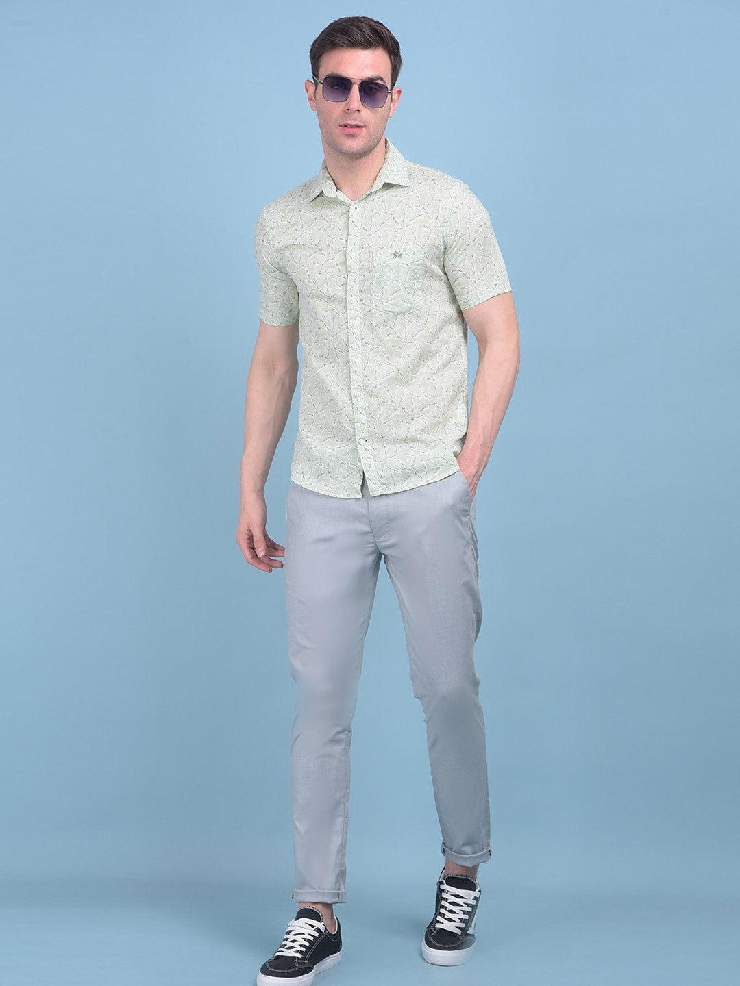 

Crimsoune Club Classic Slim Fit Abstract Printed Linen Casual Shirt, Green