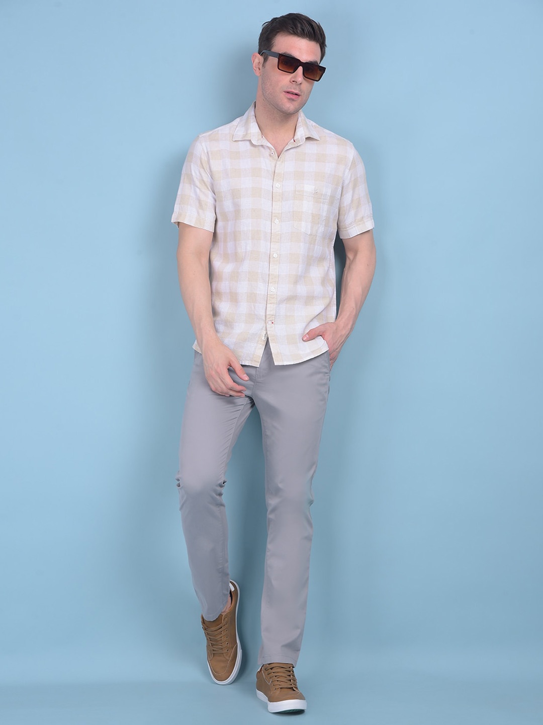 

Crimsoune Club Classic Checked Spread Collar Slim Fit Linen Casual Shirt, White
