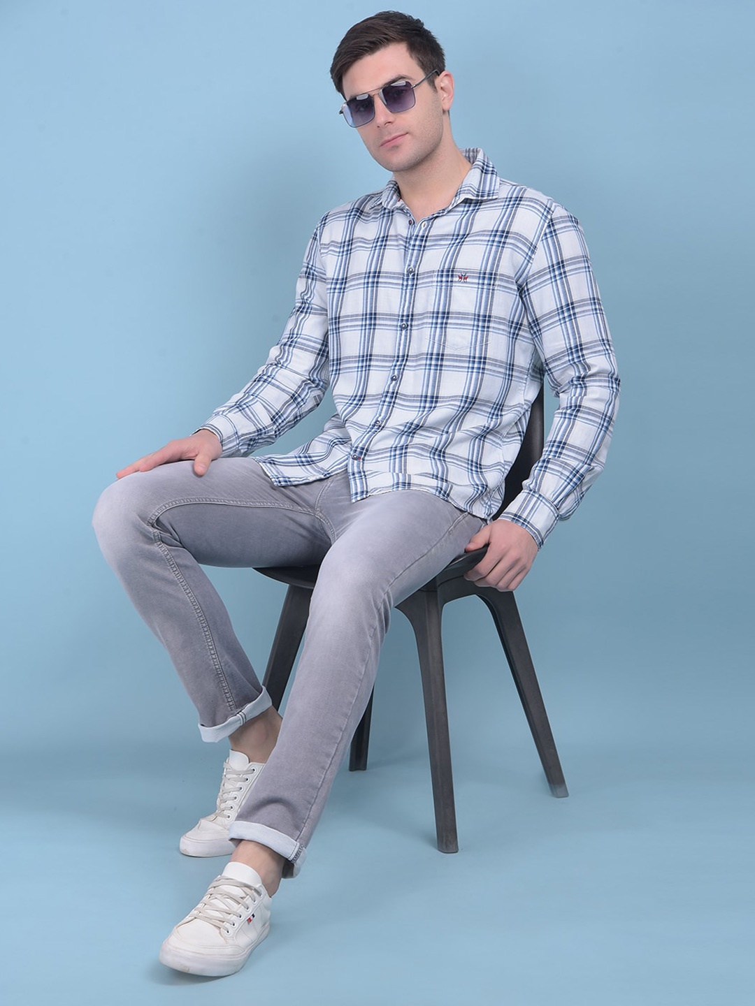 

Crimsoune Club Classic Checked Spread Collar Slim Fit Cotton Casual Shirt, White