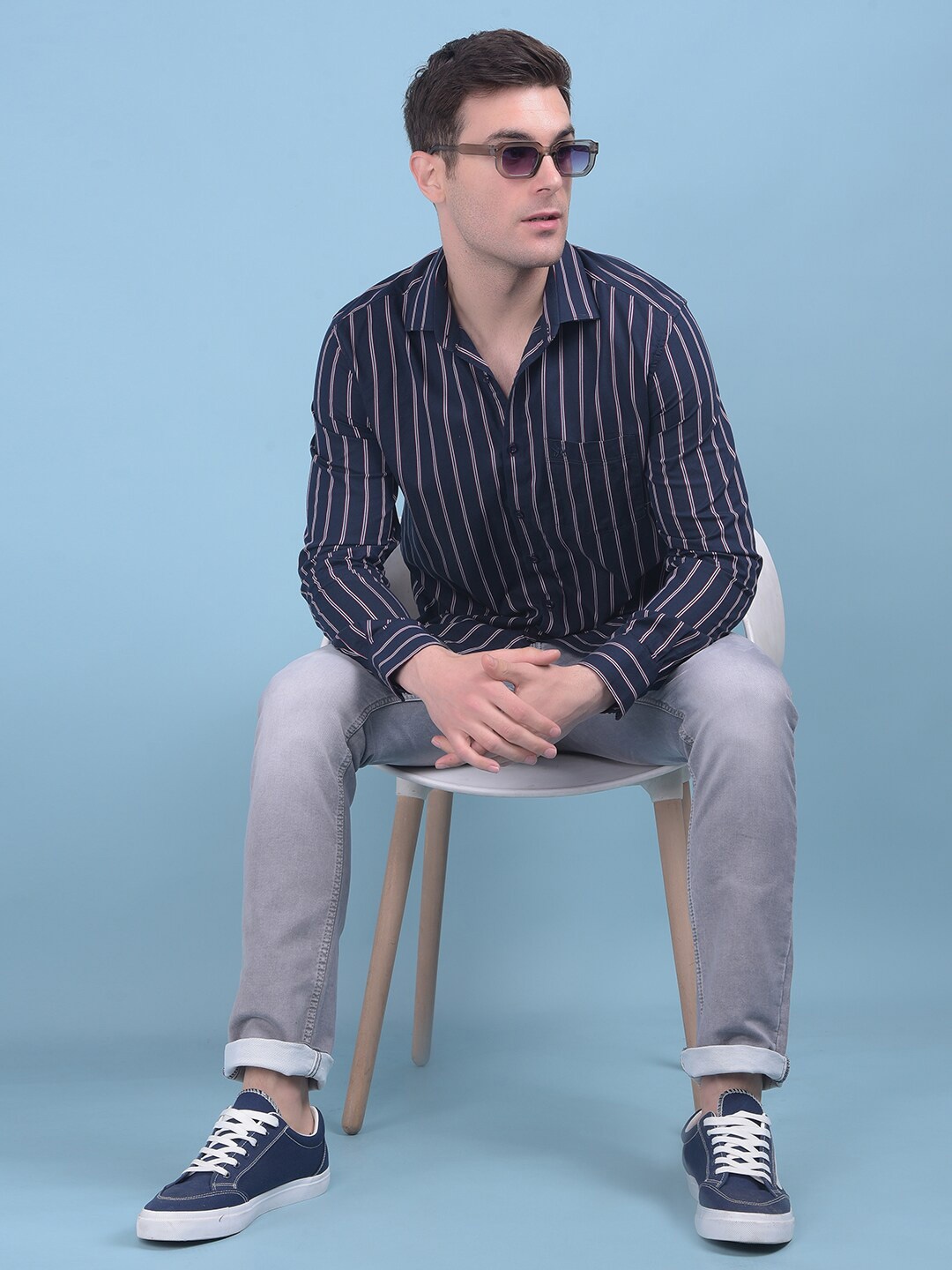 

Crimsoune Club Classic Slim Fit Striped Cotton Casual Shirt, Navy blue