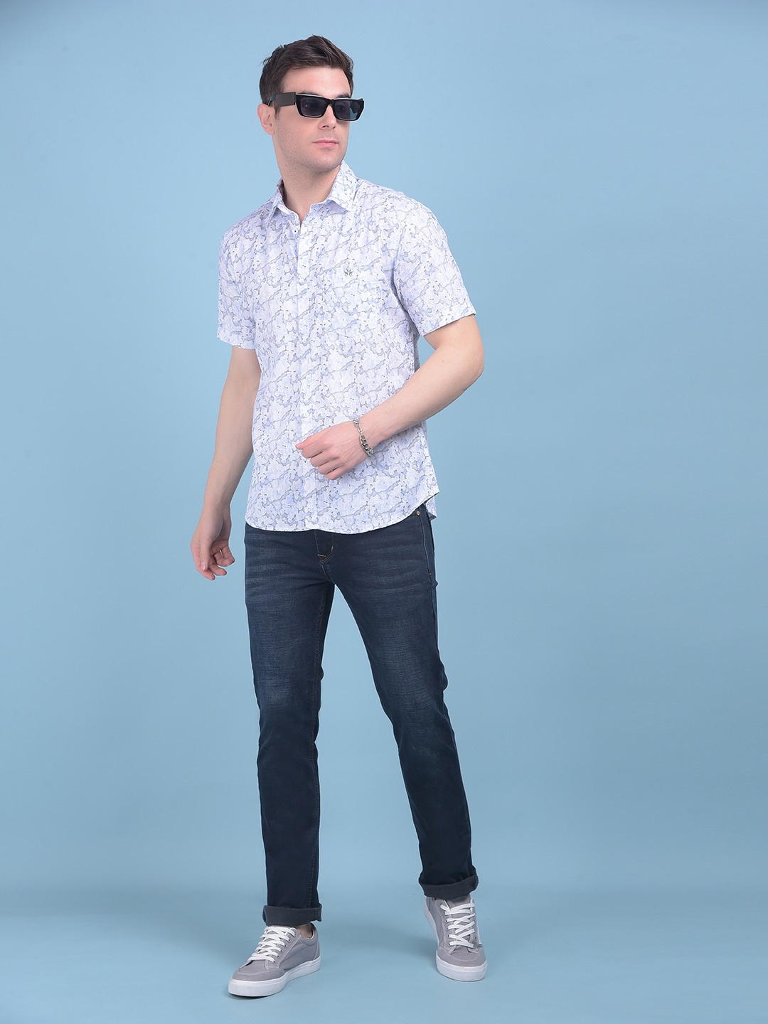 

Crimsoune Club Classic Slim Fit Opaque Abstract Printed Cotton Casual Shirt, Blue