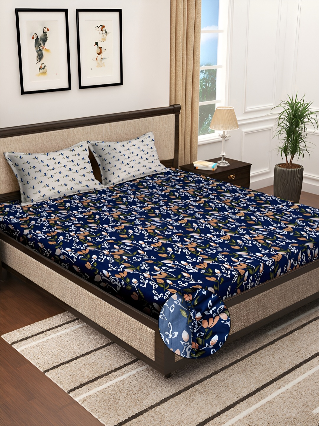 

KLOTTHE Navy Blue & Cream Floral 300TC Super King Fitted Bedsheet With 2Pillow Covers