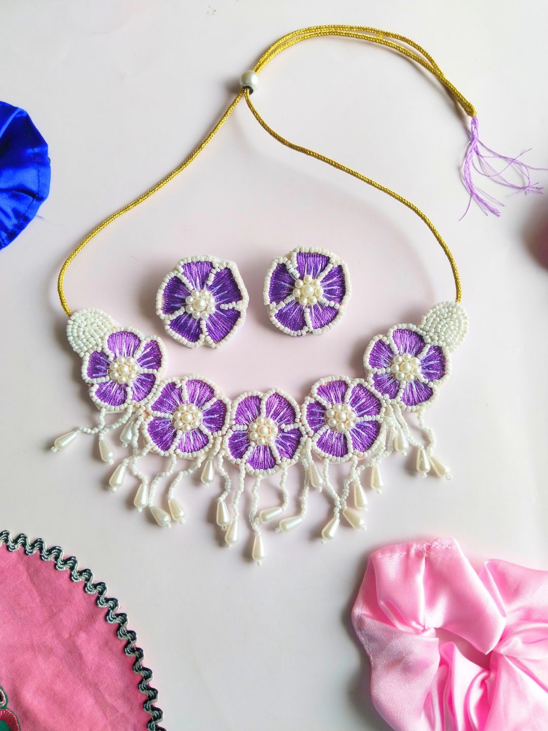 

Anouk Gold-Plated Beaded Boho Floral Handmade Jewellery Set
