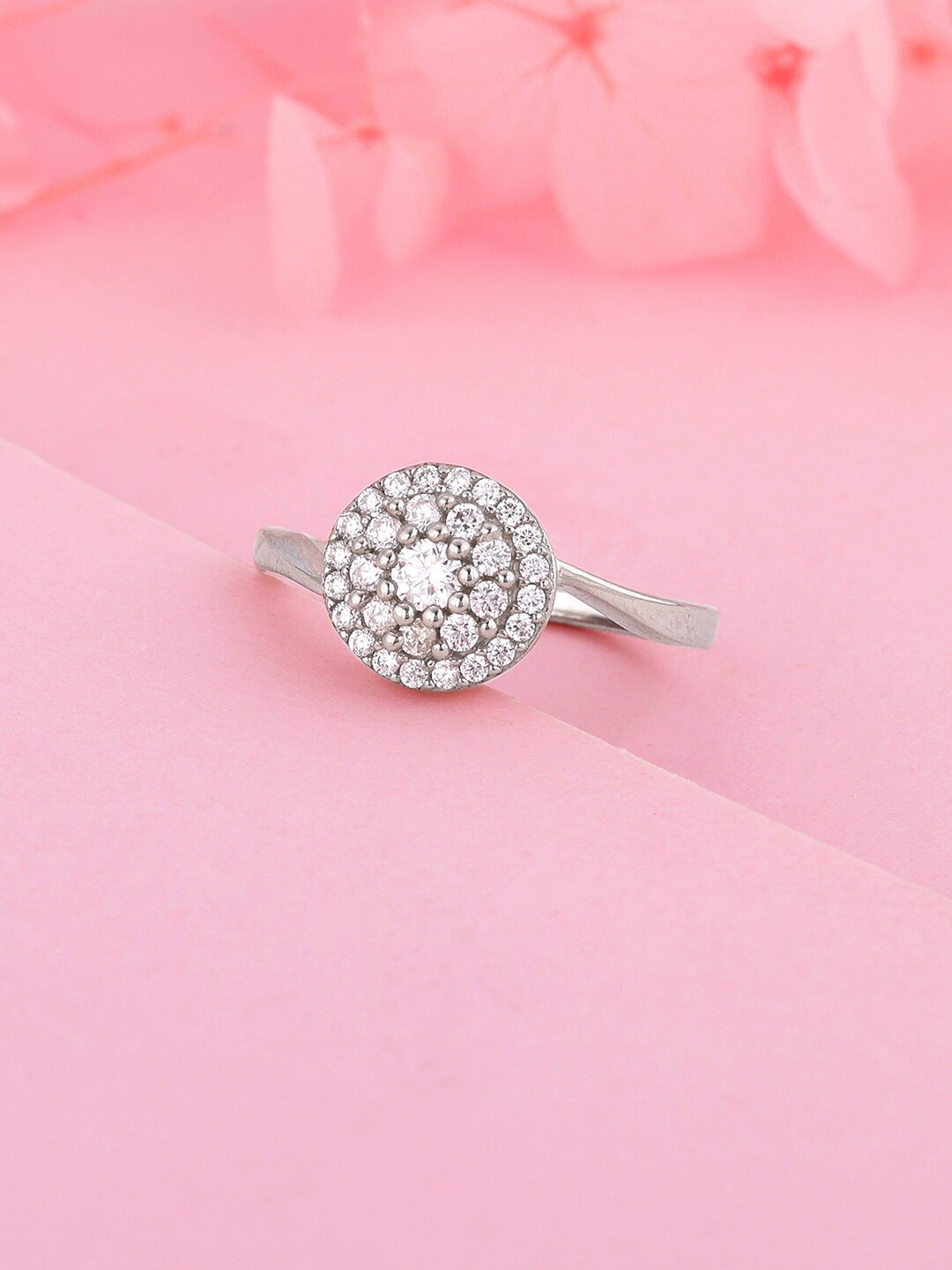 

GIVA 925 Sterling Silver Rhodium Plated Stones Studded Finger Ring