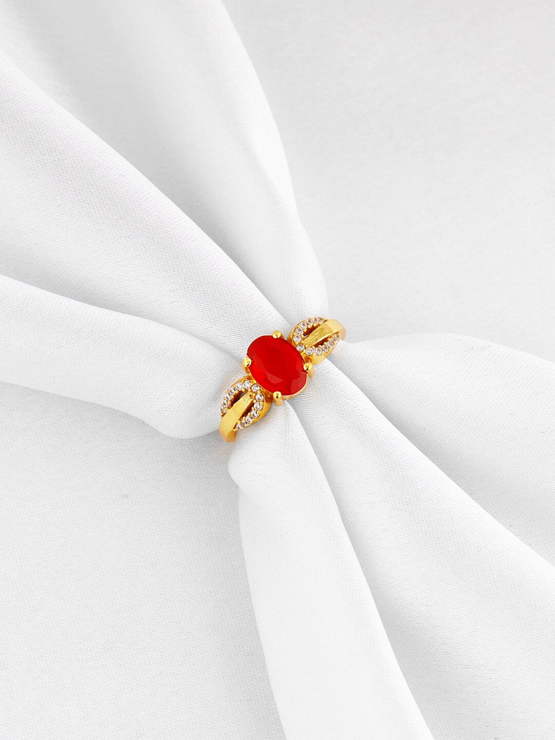 

GIVA 925 Sterling Silver Gold-Plated Stone Studded Finger Ring