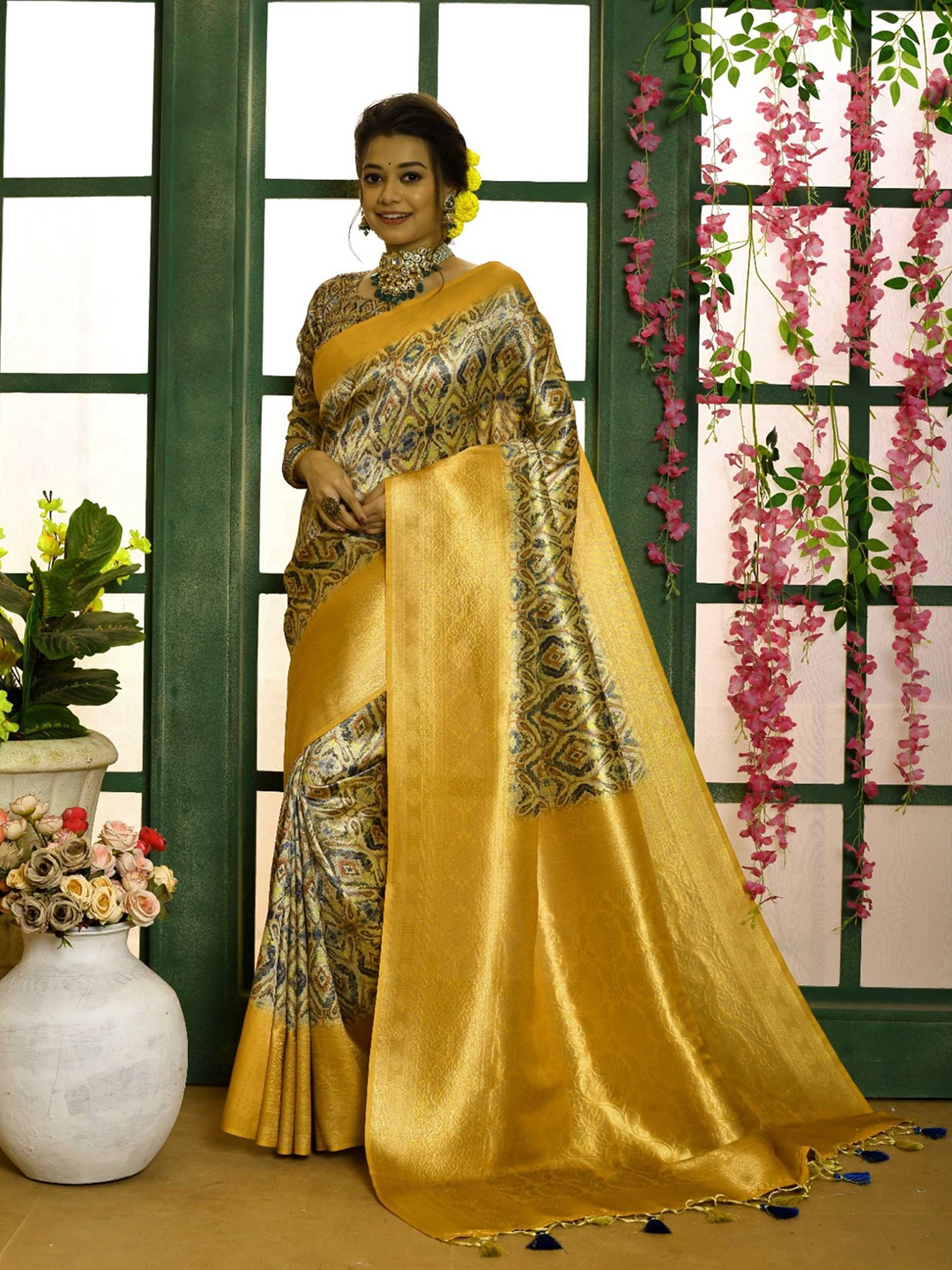 

Mitera Yellow Geometric Woven Design Zari Saree