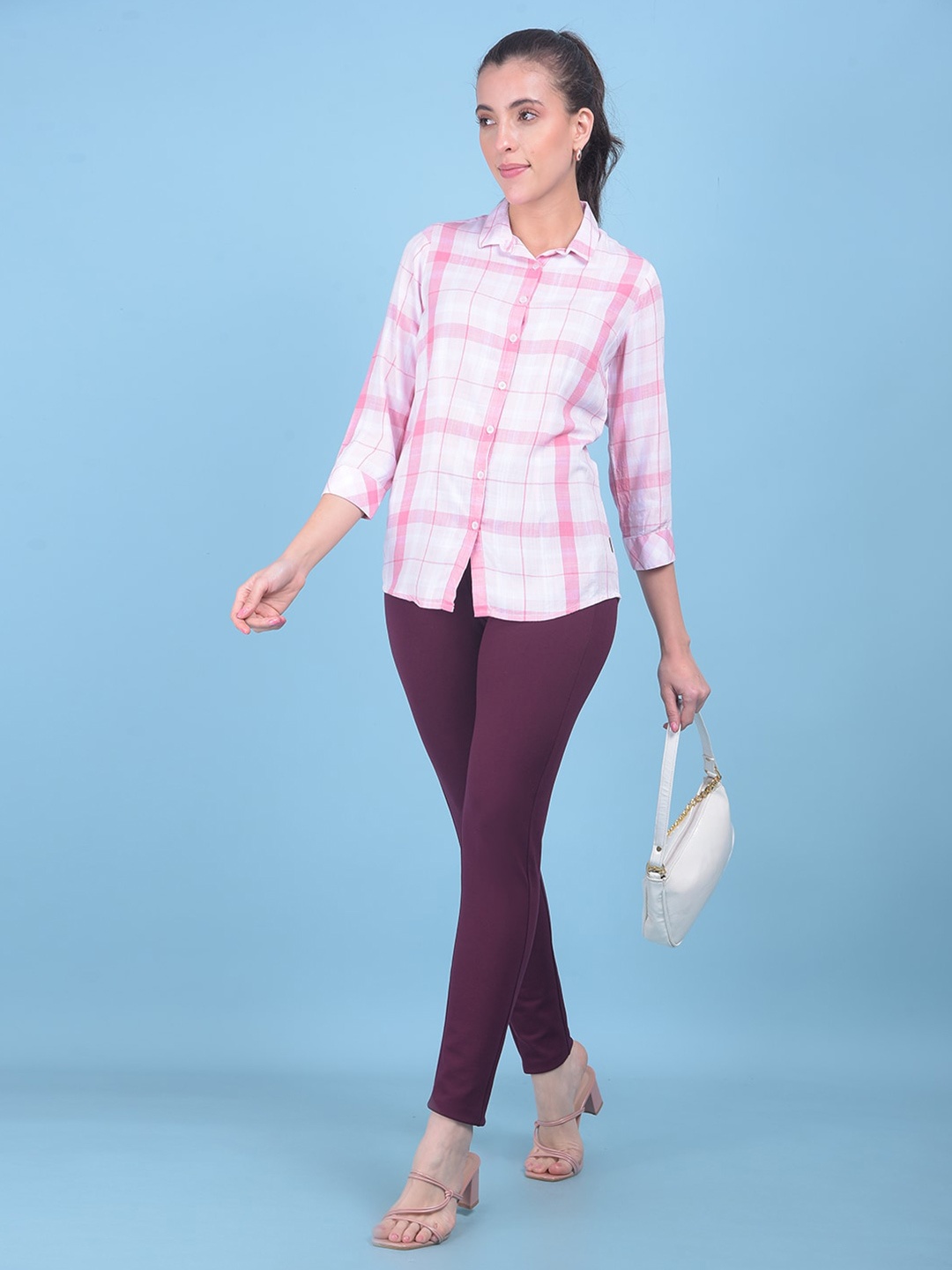 

Crimsoune Club Classic Slim Fit Checked Casual Shirt, Pink