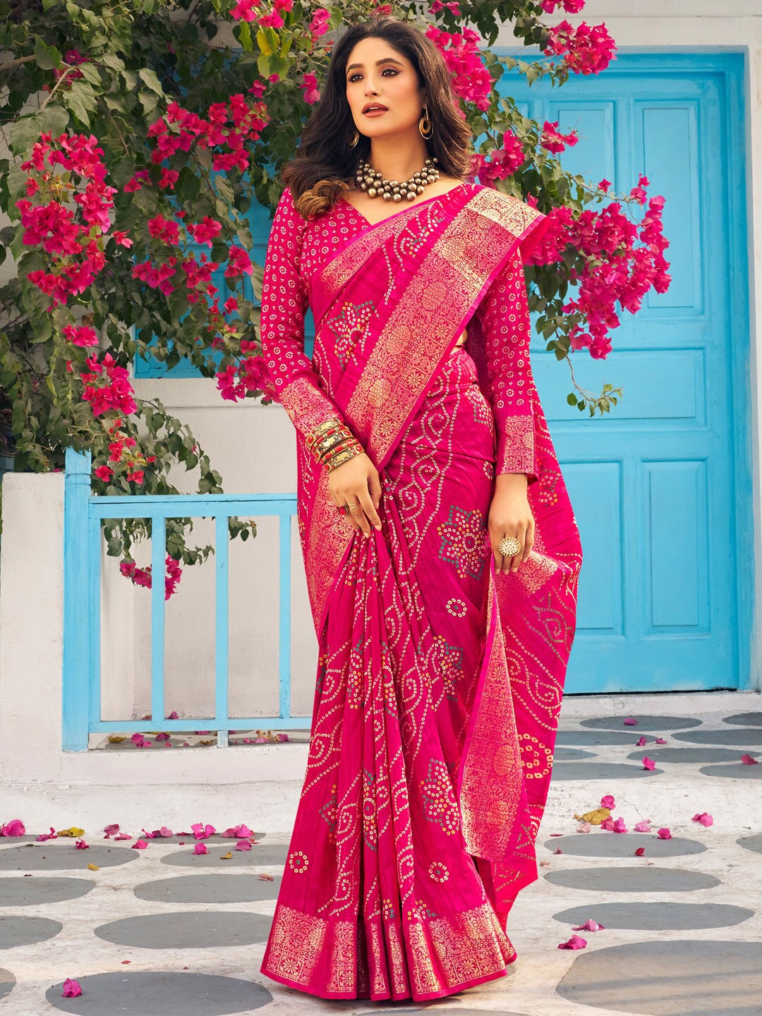 

Mitera Bandhani Printed Zari Sungudi Saree, Pink