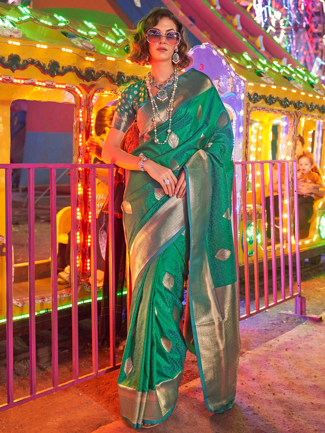 

Mitera Woven Design Zari Banarasi Saree, Green