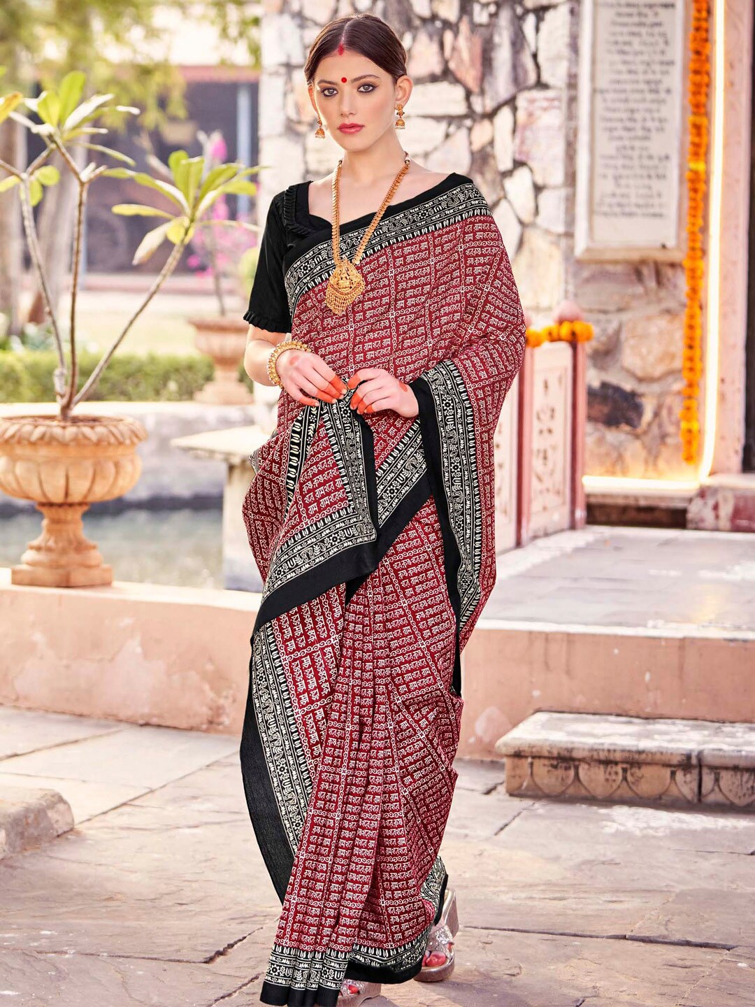 

Saree mall Ethnic Motifs Printed Bagh Saree, Maroon