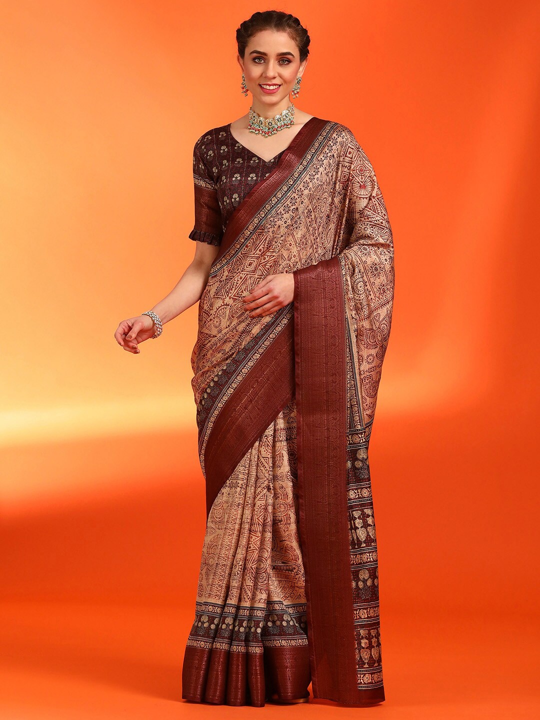 

Saree mall Ethnic Motifs Zari Sungudi Saree, Cream