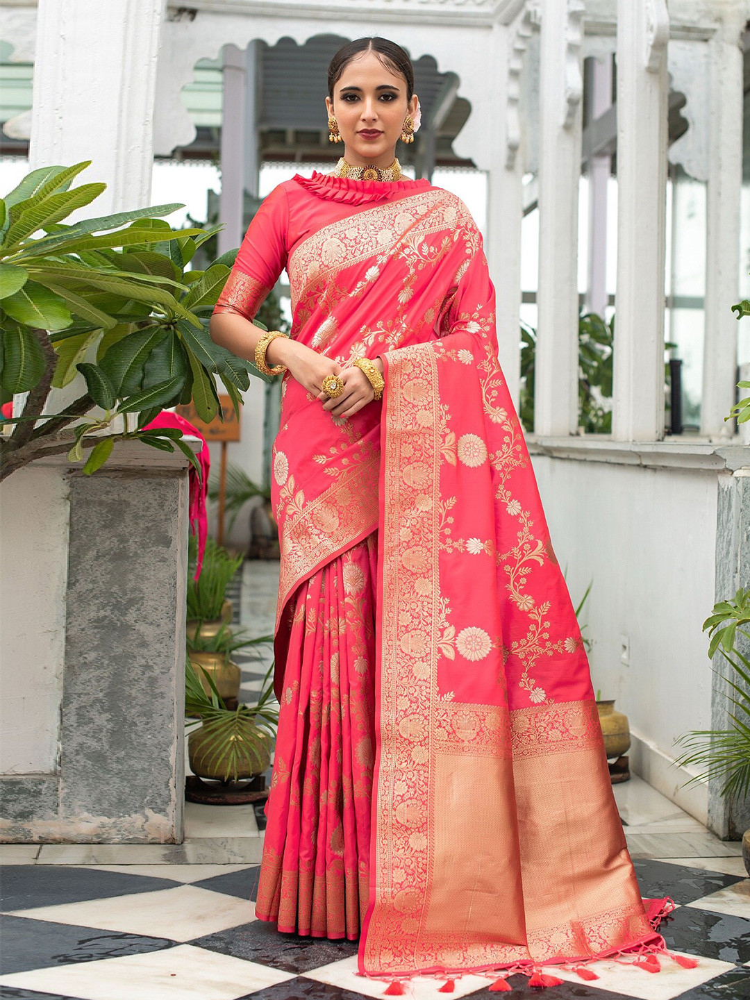 

Mitera Peach Ethnic Motifs Woven Design Zari Banarasi Saree