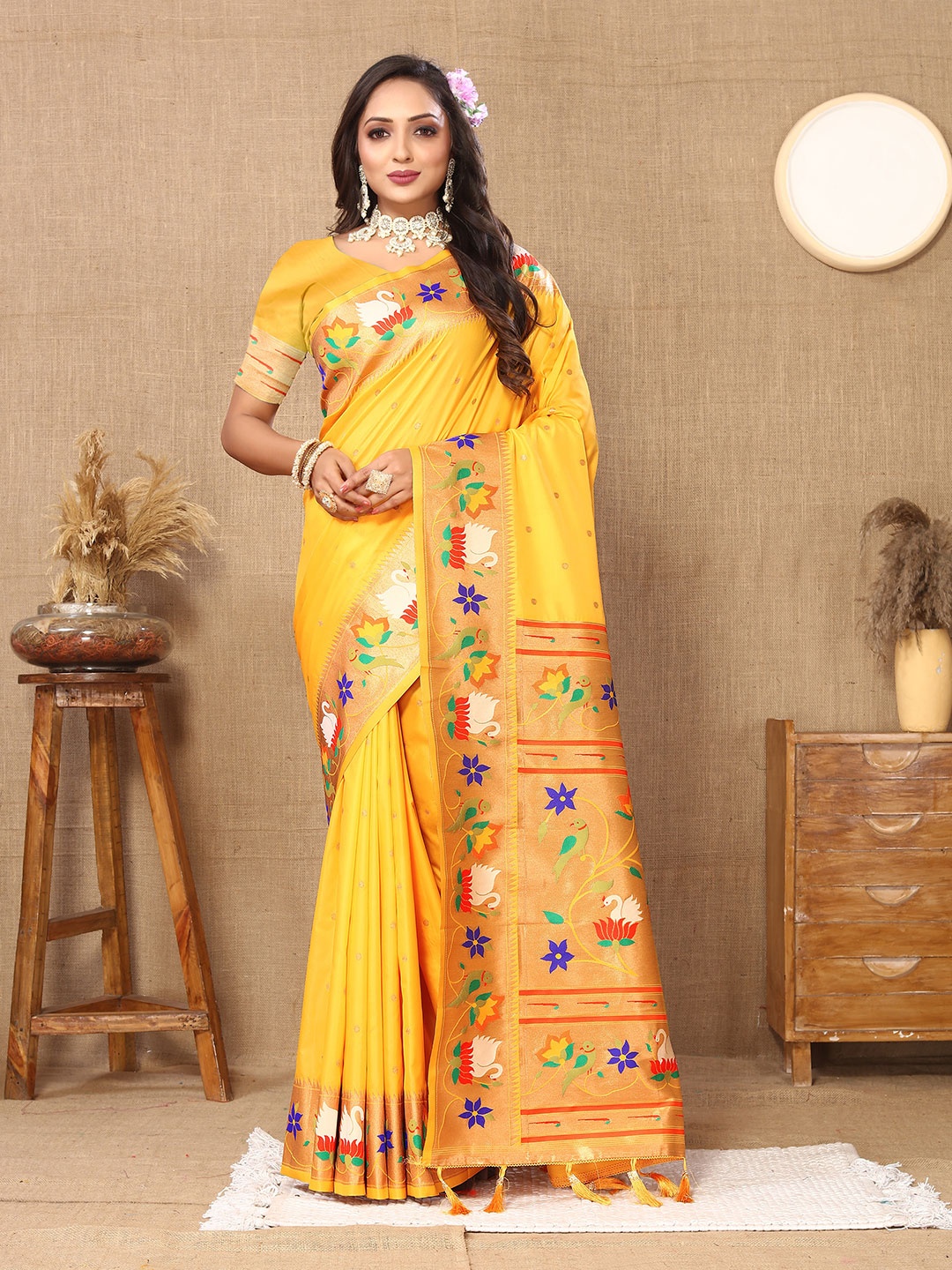 

YAVIRA SILK Ethnic Motifs Woven Design Zari Paithani Saree, Yellow