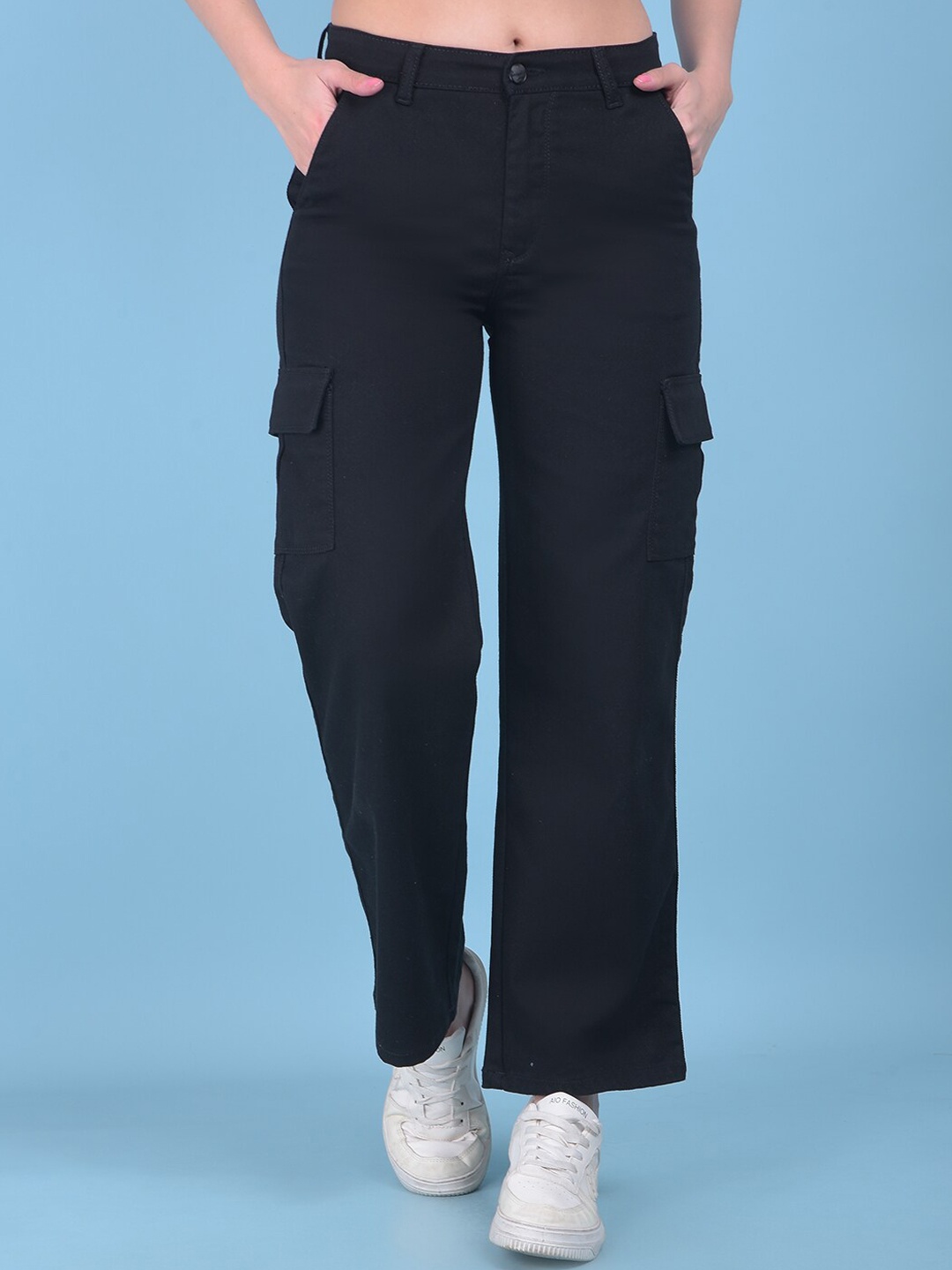 

Crimsoune Club Women Mid-Rise Wide Leg Stretchable Cargo Jeans, Black