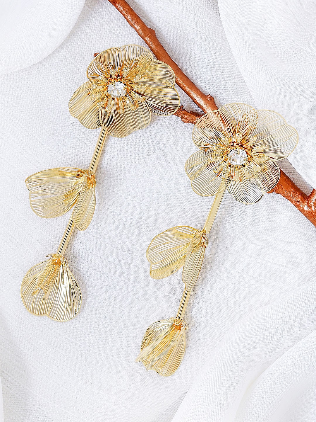 

JOKER & WITCH Gold-Plated Contemporary Drop Earrings