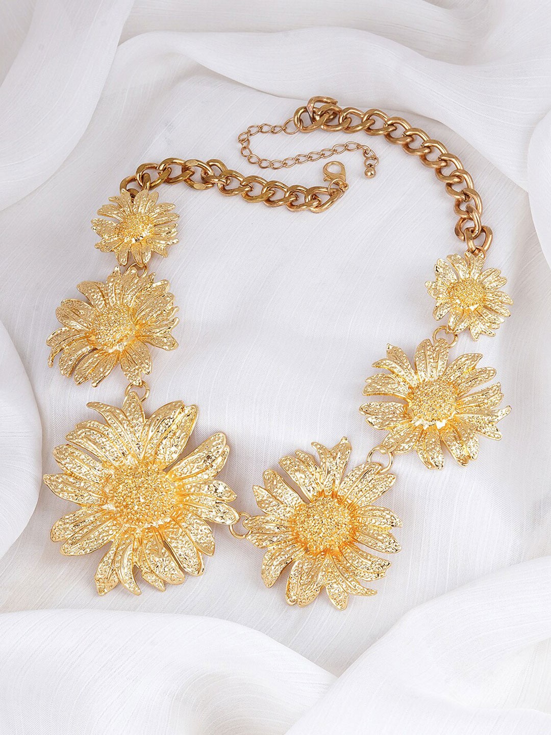 

JOKER & WITCH Gold-Plated Floral Necklace