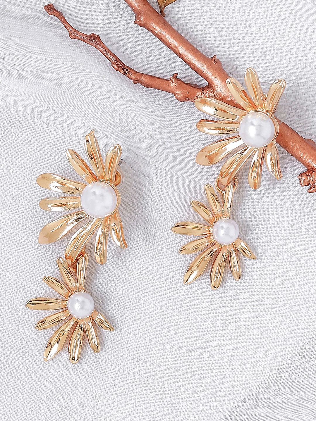 

JOKER & WITCH Gold-Plated Contemporary Drop Earrings