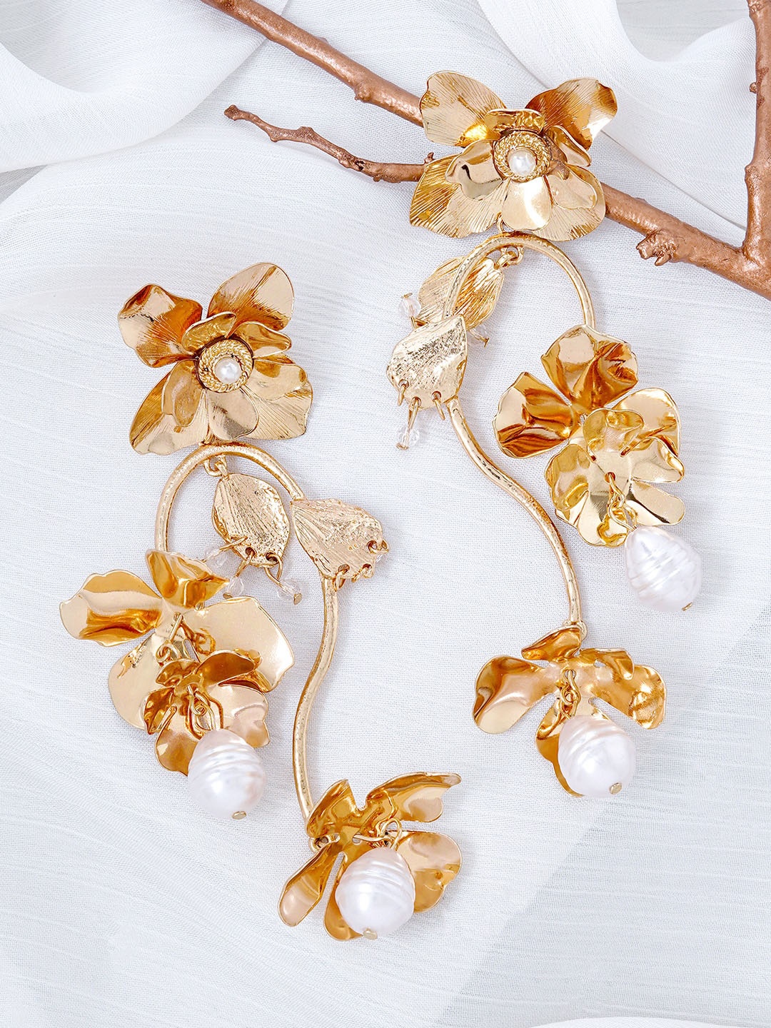 

JOKER & WITCH Narcissus Gold-Plated Floral Drop Earrings