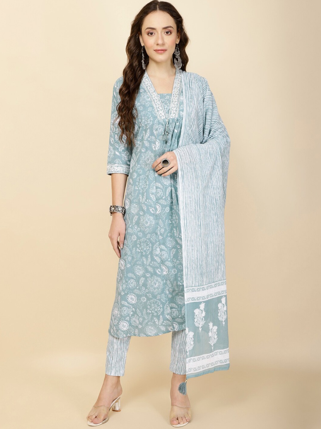 

Meena Bazaar Floral Printed Regular Kurta with Trousers & Dupatta, Blue