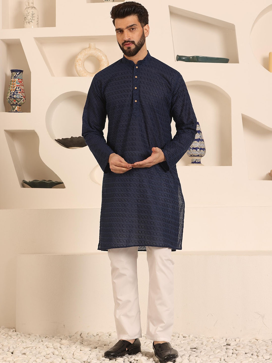 

Armaan Ethnic Men Embroidered Regular Chikankari Pure Cotton Kurta with Pyjamas, Navy blue