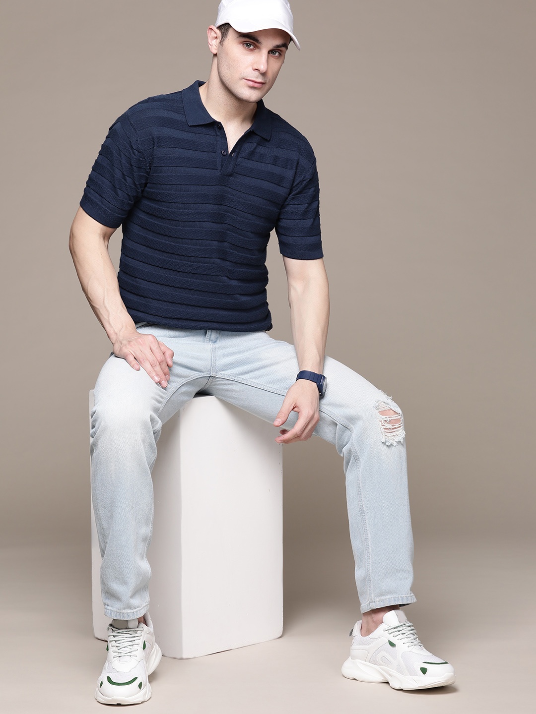 

Roadster Men Polo Collar Indigo Pure Cotton T-shirt, Navy blue