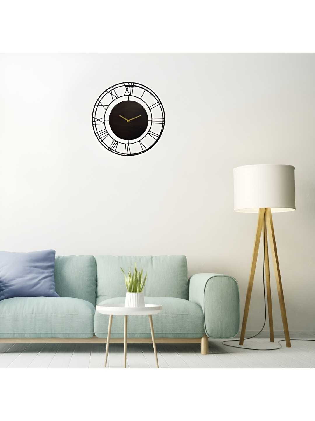 

Craft Smith Black Round Analogue Wall Clock