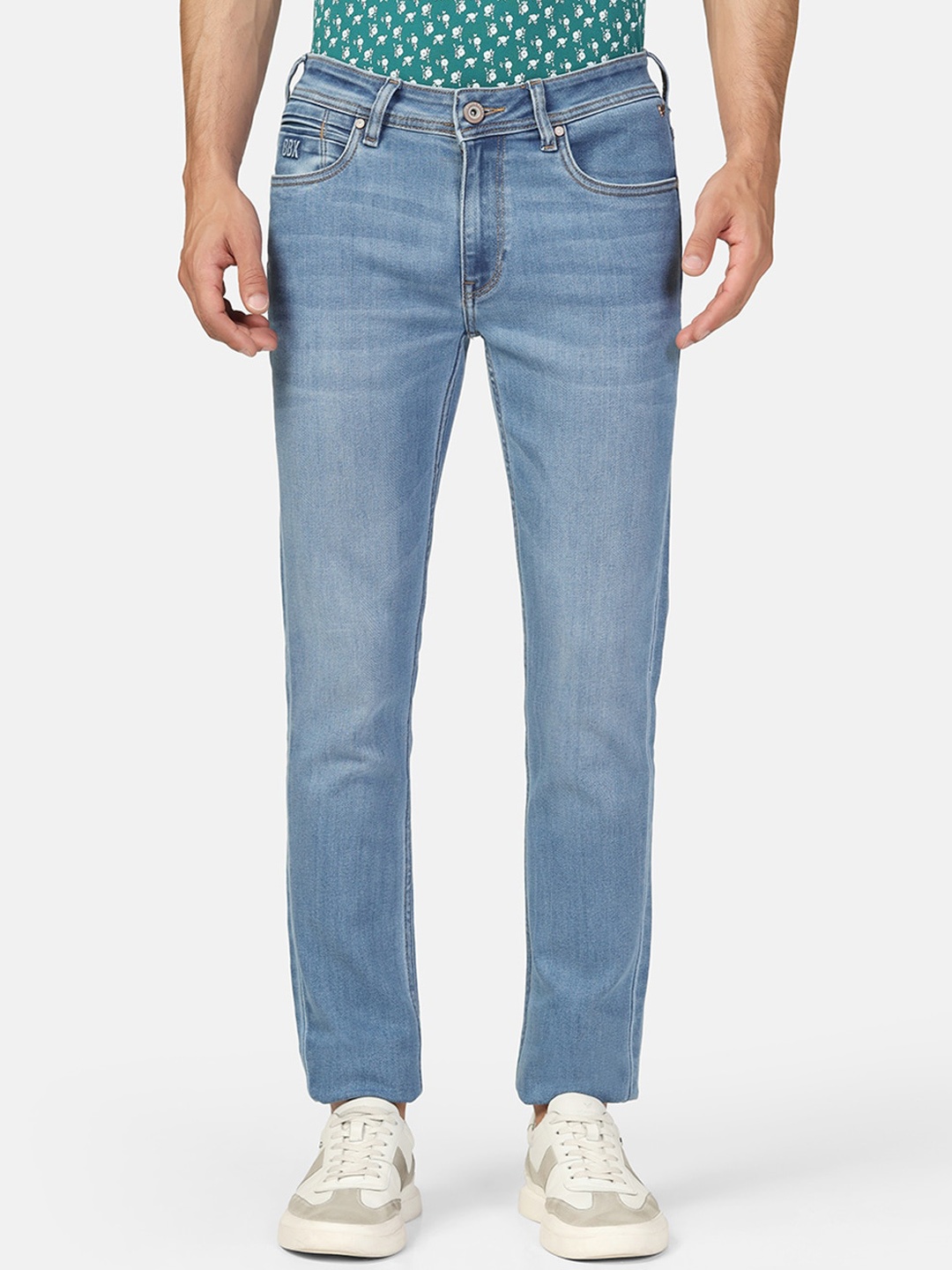 

Blackberrys Men Skinny Fit Low-Rise Light Fade Jeans, Blue