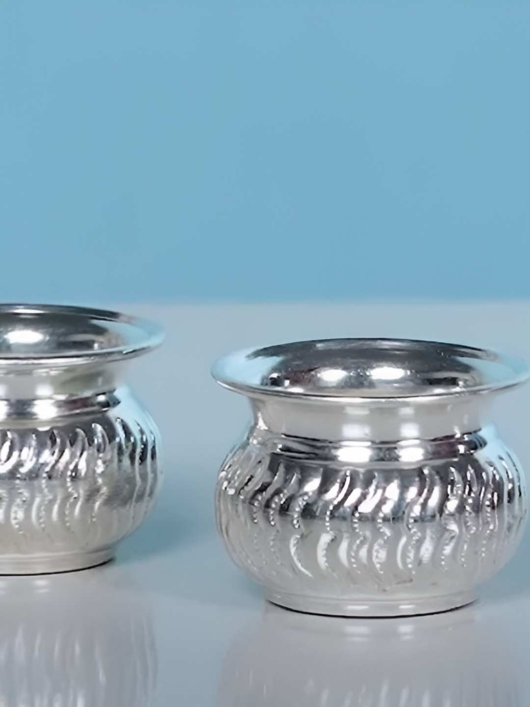 

Sigaram Grey 2 Pieces German Silver Kumkum Cups