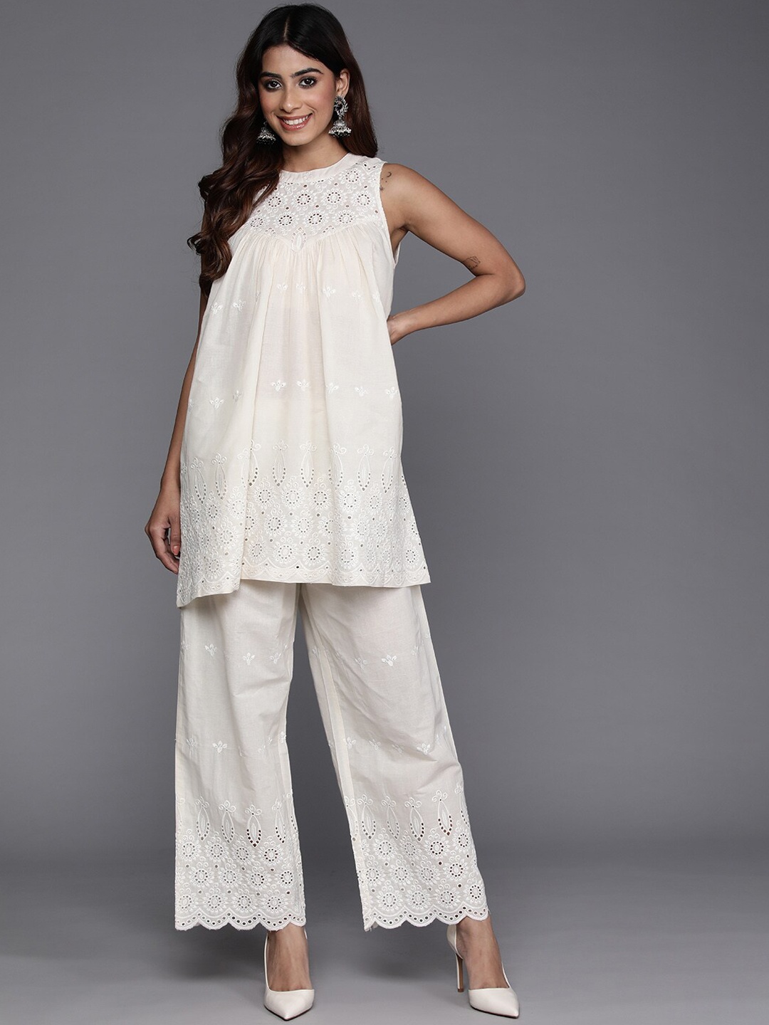 

Varanga Embroidered Schiffli Tunic With Trousers, Off white