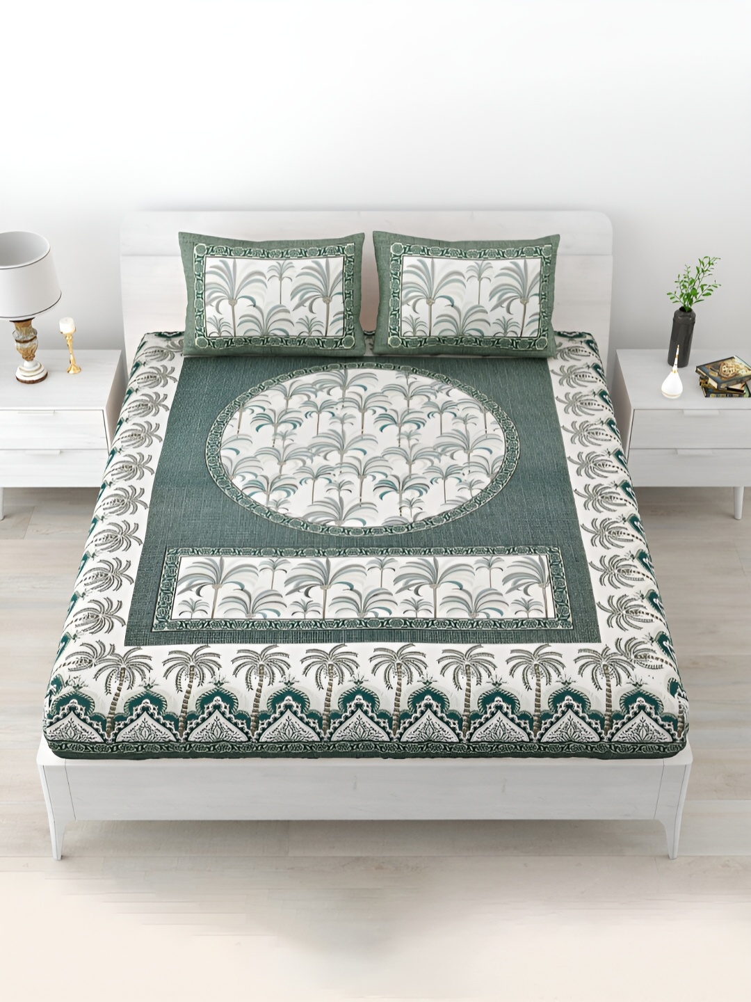 

POORAK Green & White Floral Printed Cotton 104 TC Queen Bedsheet With 2 Pillow Covers