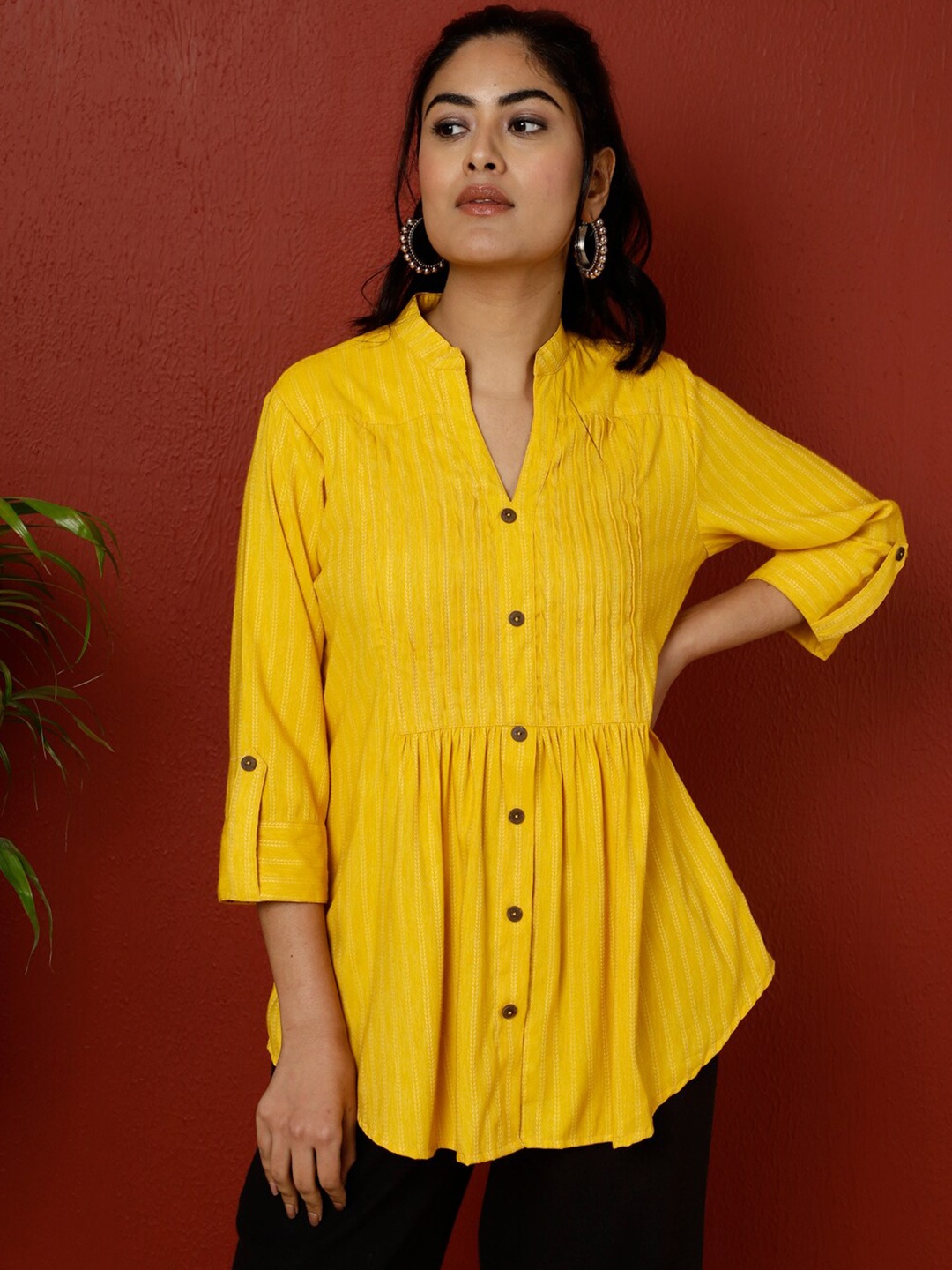 

Jaipur Kurti Yarn Dyed Pleated Top, Yellow