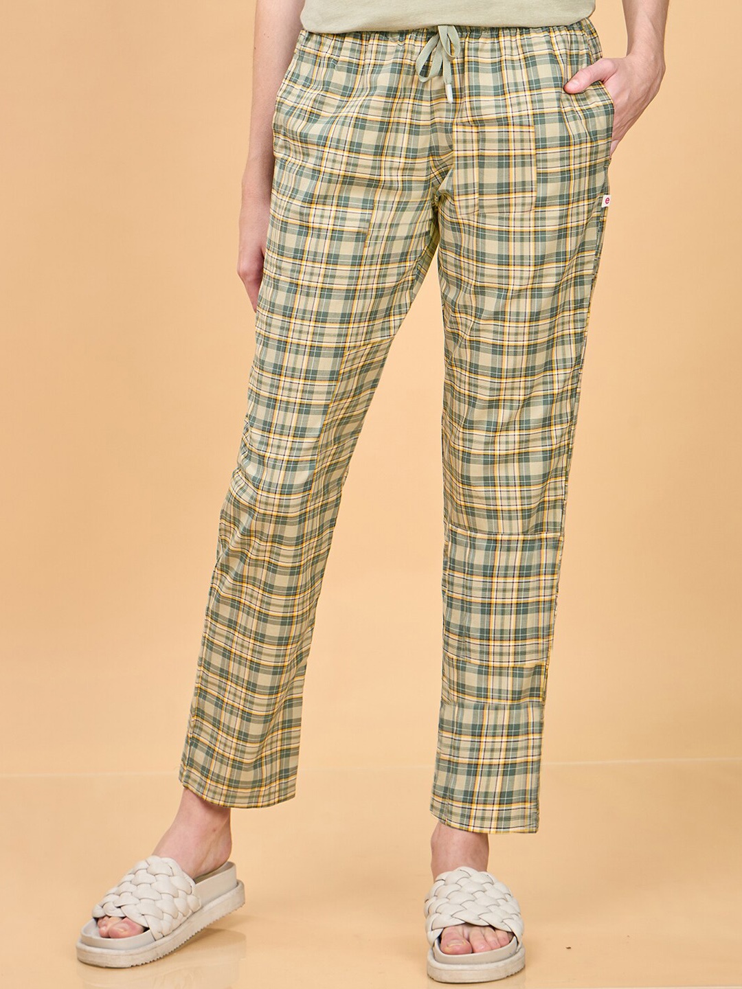 

Enamor Women Checked Pure Cotton Relaxed Fit Lounge Pants, Green