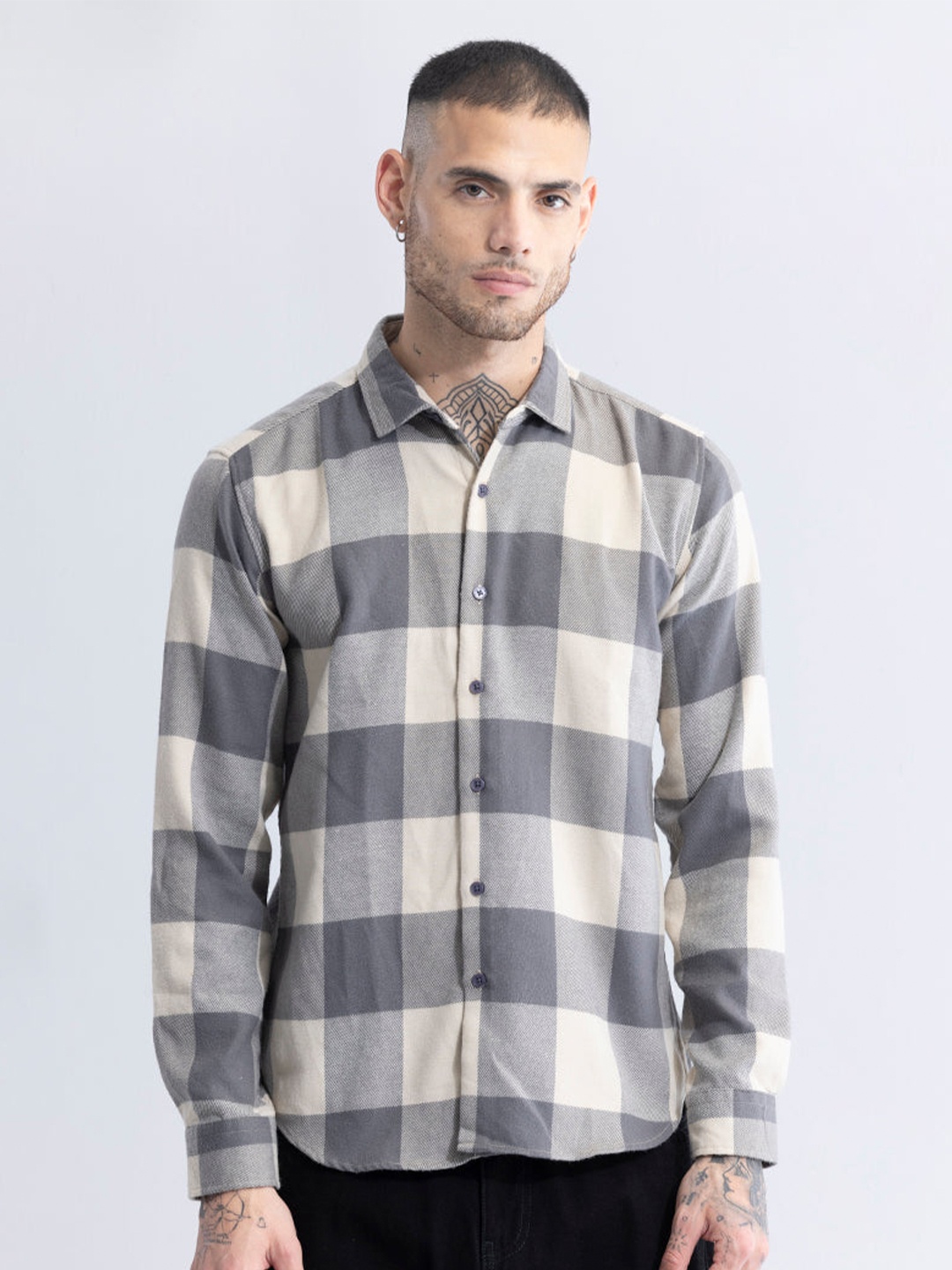 

Snitch Cream & Grey Classic Slim Fit Checked Opaque Cotton Casual Shirt