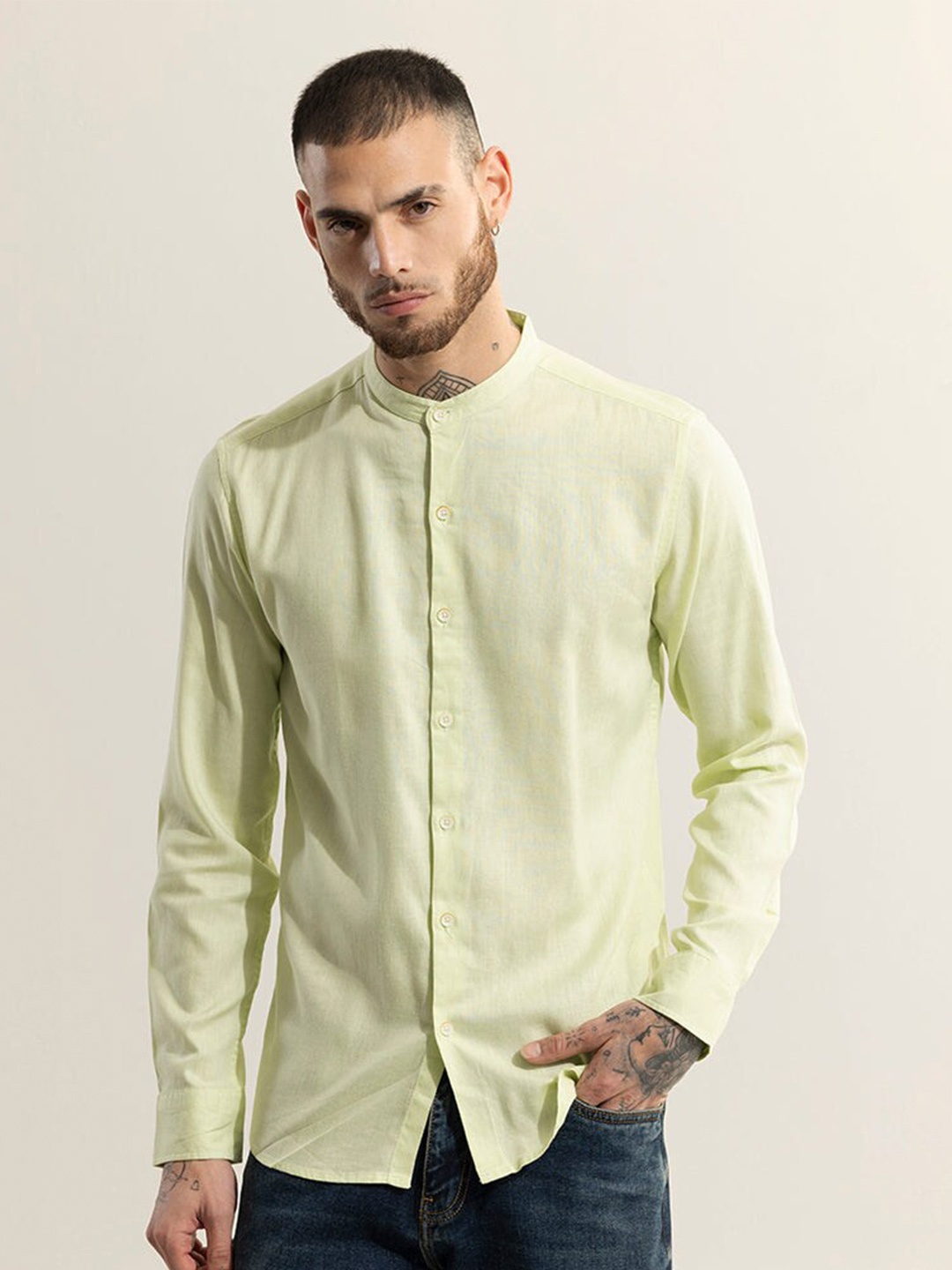 

Snitch Yellow Classic Slim Fit Opaque Cotton Casual Shirt