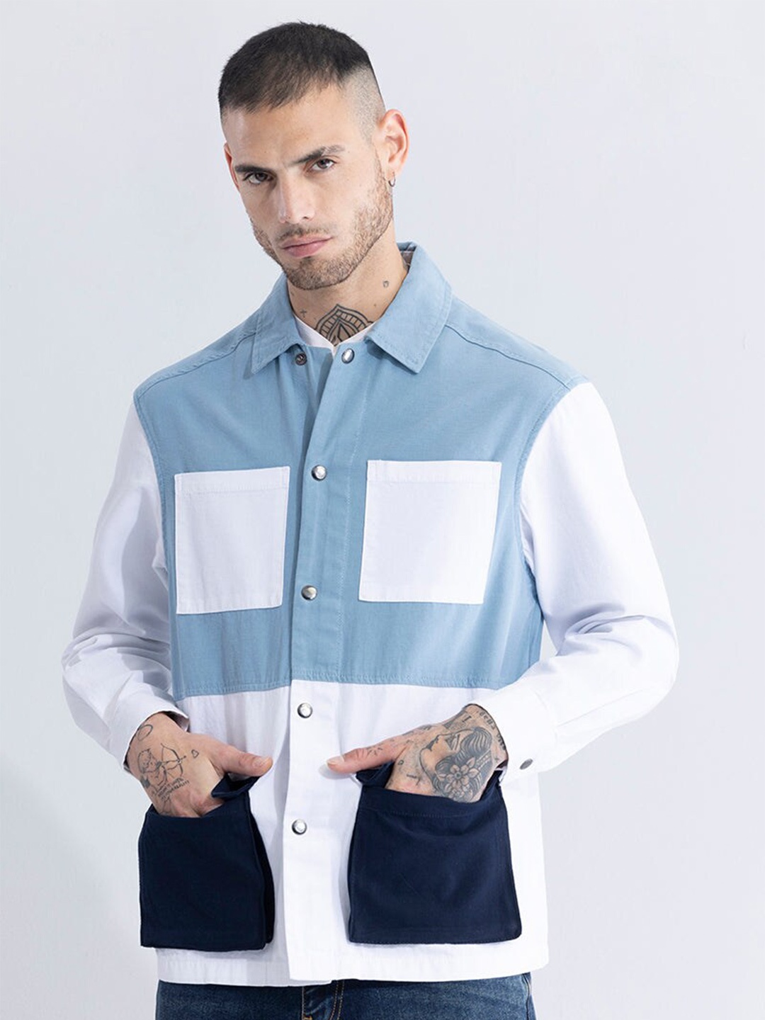 

Snitch Blue Classic Tailored Fit Opaque Colourblocked Cotton Casual Shirt